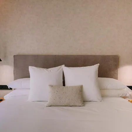 Toctoc Olof Palme - *